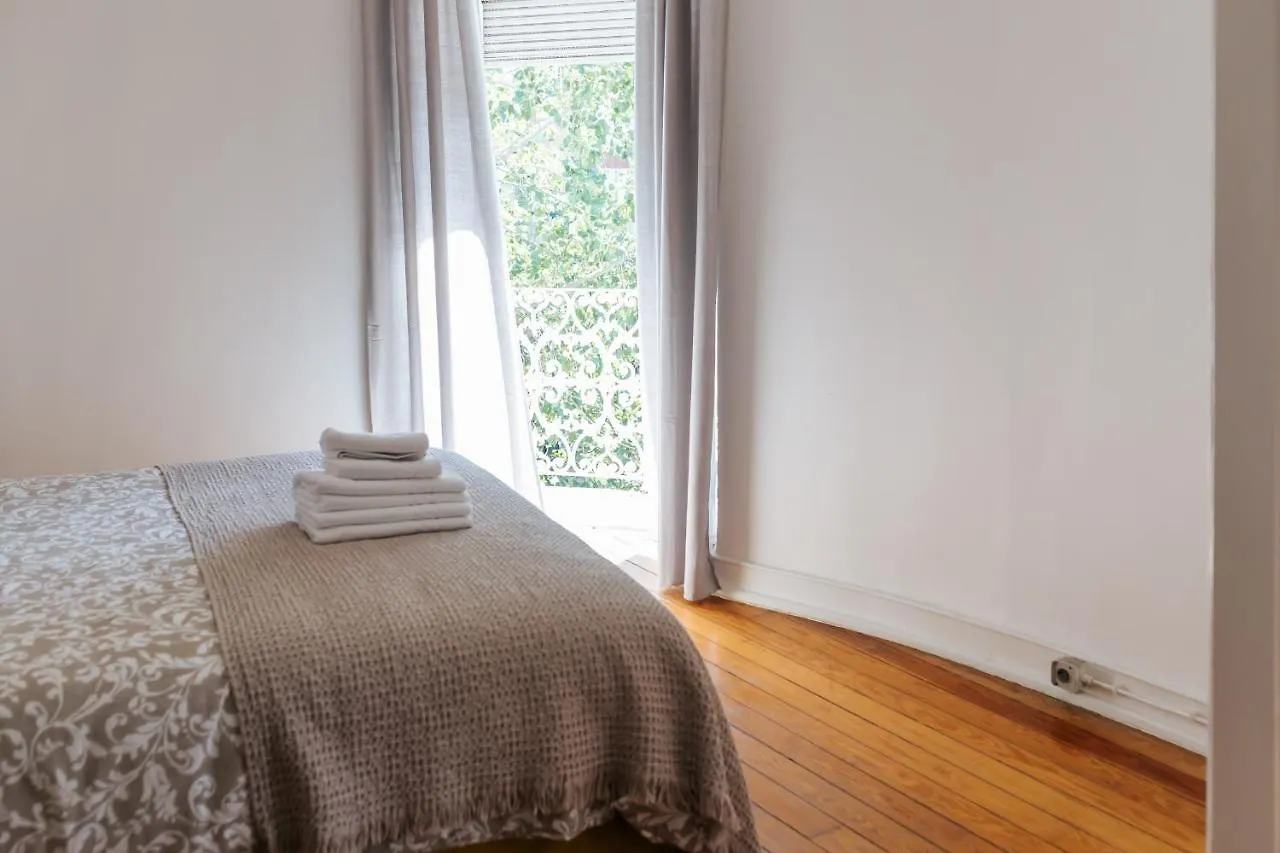 Gasthof Center King Size Bird Room Lisboa